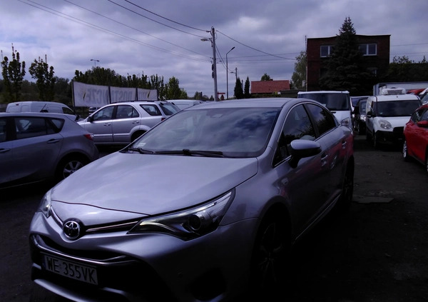 Toyota Avensis cena 68700 przebieg: 131547, rok produkcji 2018 z Działdowo małe 232